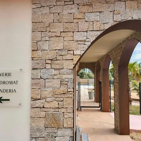 Cerica Proche De La De Saint Cyprien Διαμέρισμα Lecci