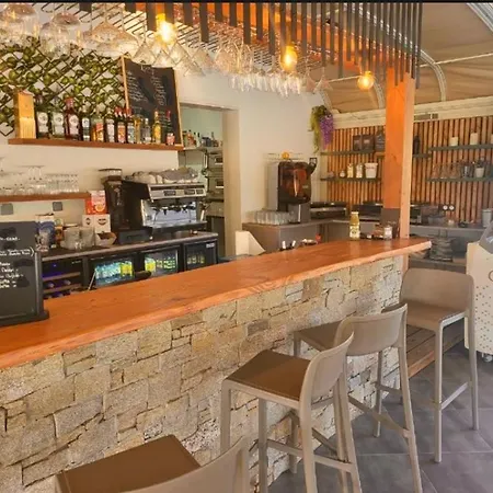 Cerica Proche De La De Saint Cyprien Lecci